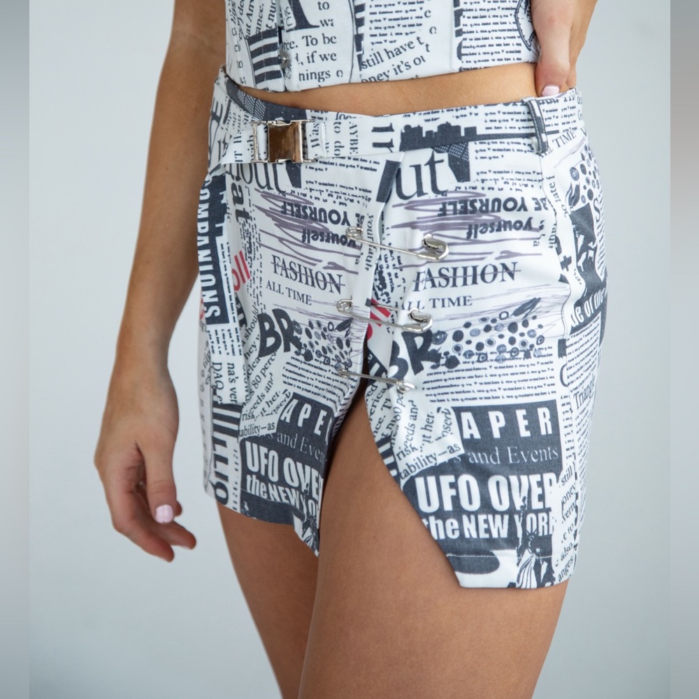 NEWSPAPER SKIRT (Season Sales❣️)